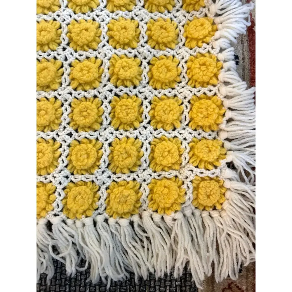 Vintage Handmade Crochet Bobble Flower Afghan Throw Yellow White Fringe 58x49